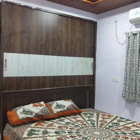 Villa Sri Gowri Residency à Haïdarabad Extérieur photo